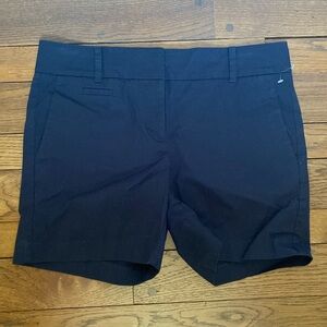 Ann Taylor Loft Devin fit‎ black chino shorts